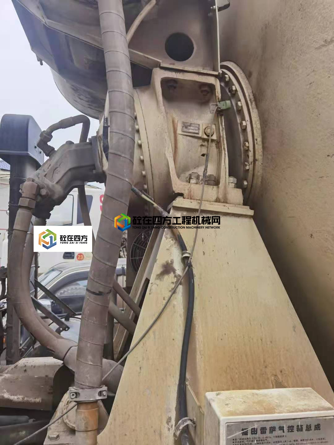 https://images.tongzsf.com/tong/truck_machine/20210816/1611a35a520ec4.jpg