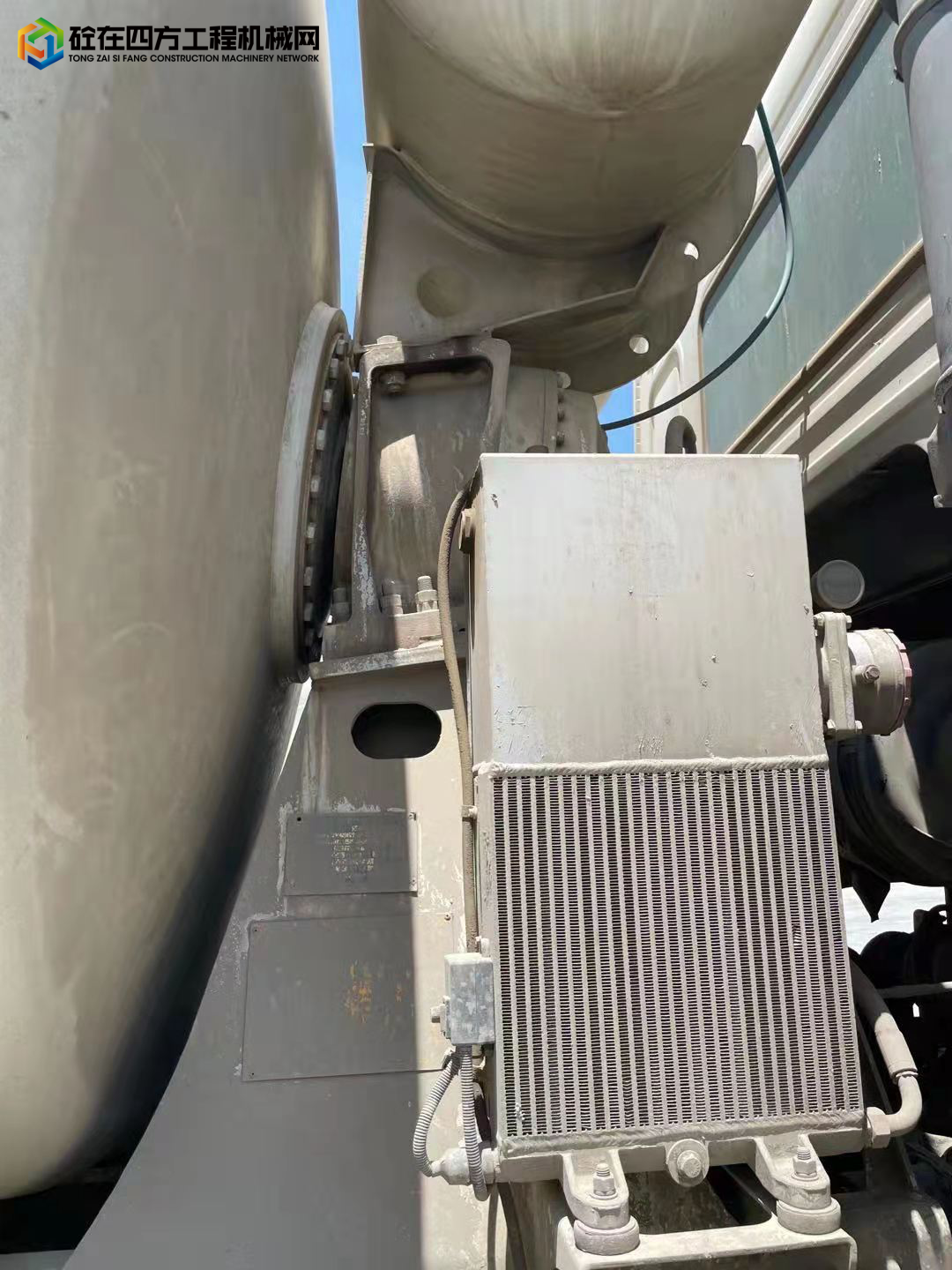 https://images.tongzsf.com/tong/truck_machine/20210817/1611b20680a8a1.jpg