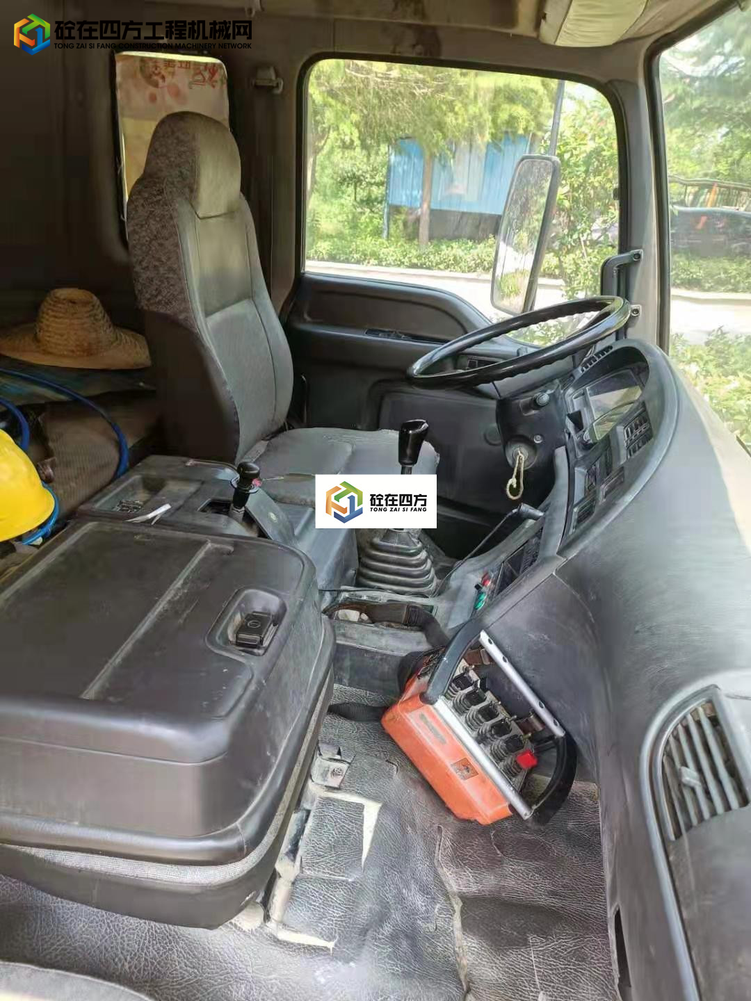 https://images.tongzsf.com/tong/truck_machine/20210817/1611b22cf302c6.jpg