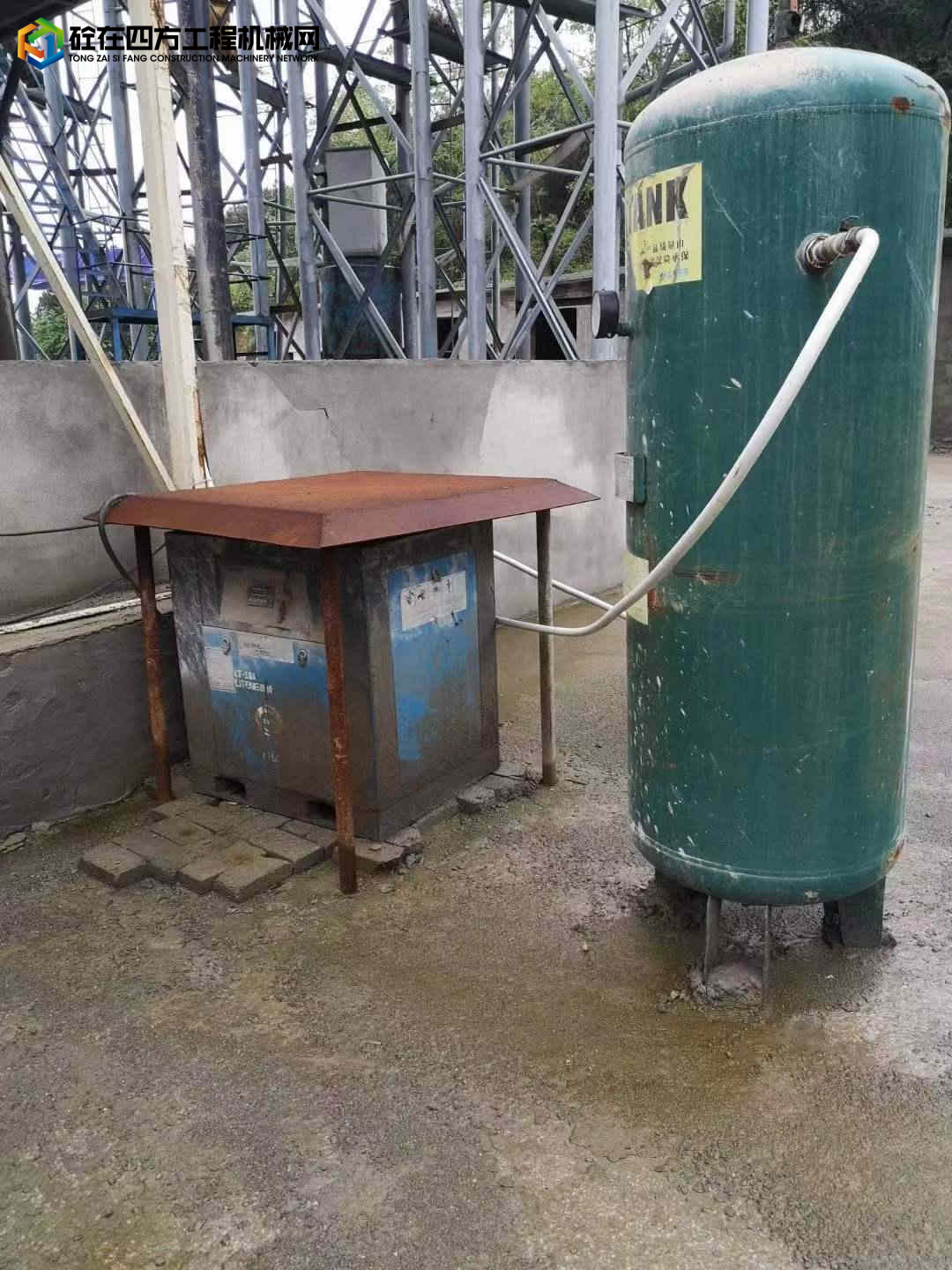 https://images.tongzsf.com/tong/truck_machine/20210817/1611b2dda1c808.jpg