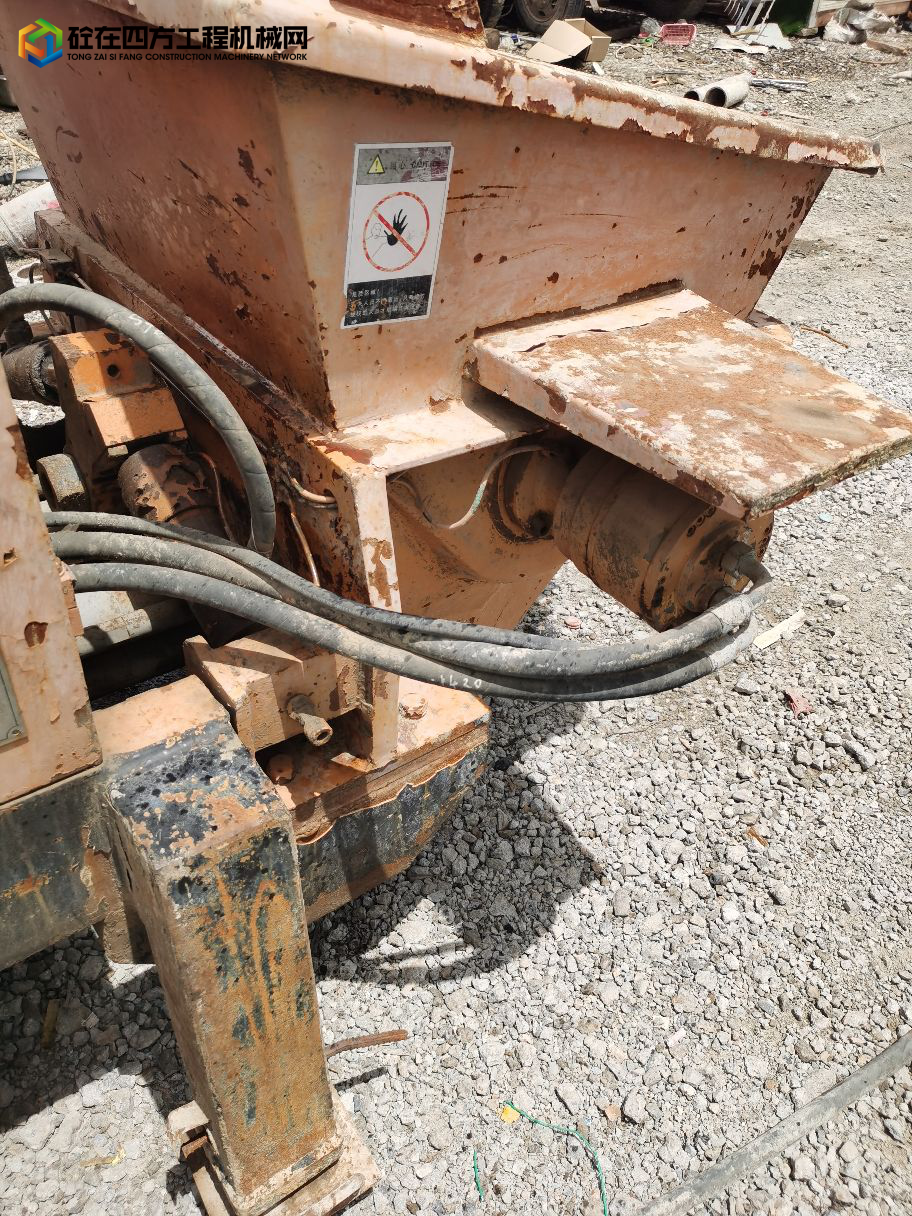https://images.tongzsf.com/tong/truck_machine/20210820/1611f5aa157997.jpg