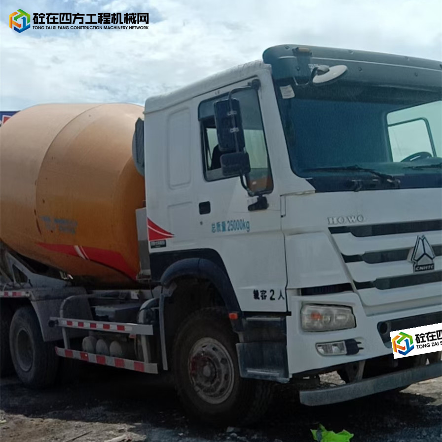 https://images.tongzsf.com/tong/truck_machine/20210820/1611f78157927d.jpg