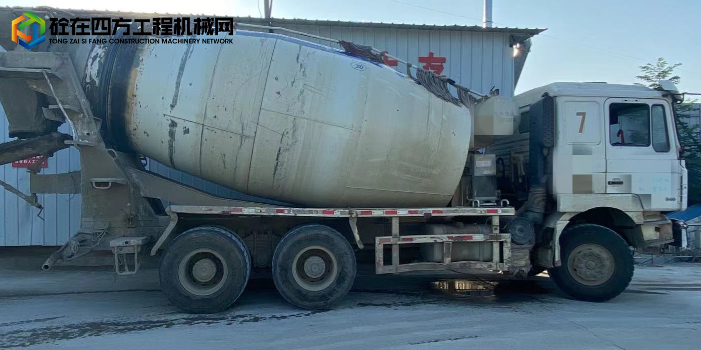 https://images.tongzsf.com/tong/truck_machine/20210820/1611f9b0c7b94d.jpg