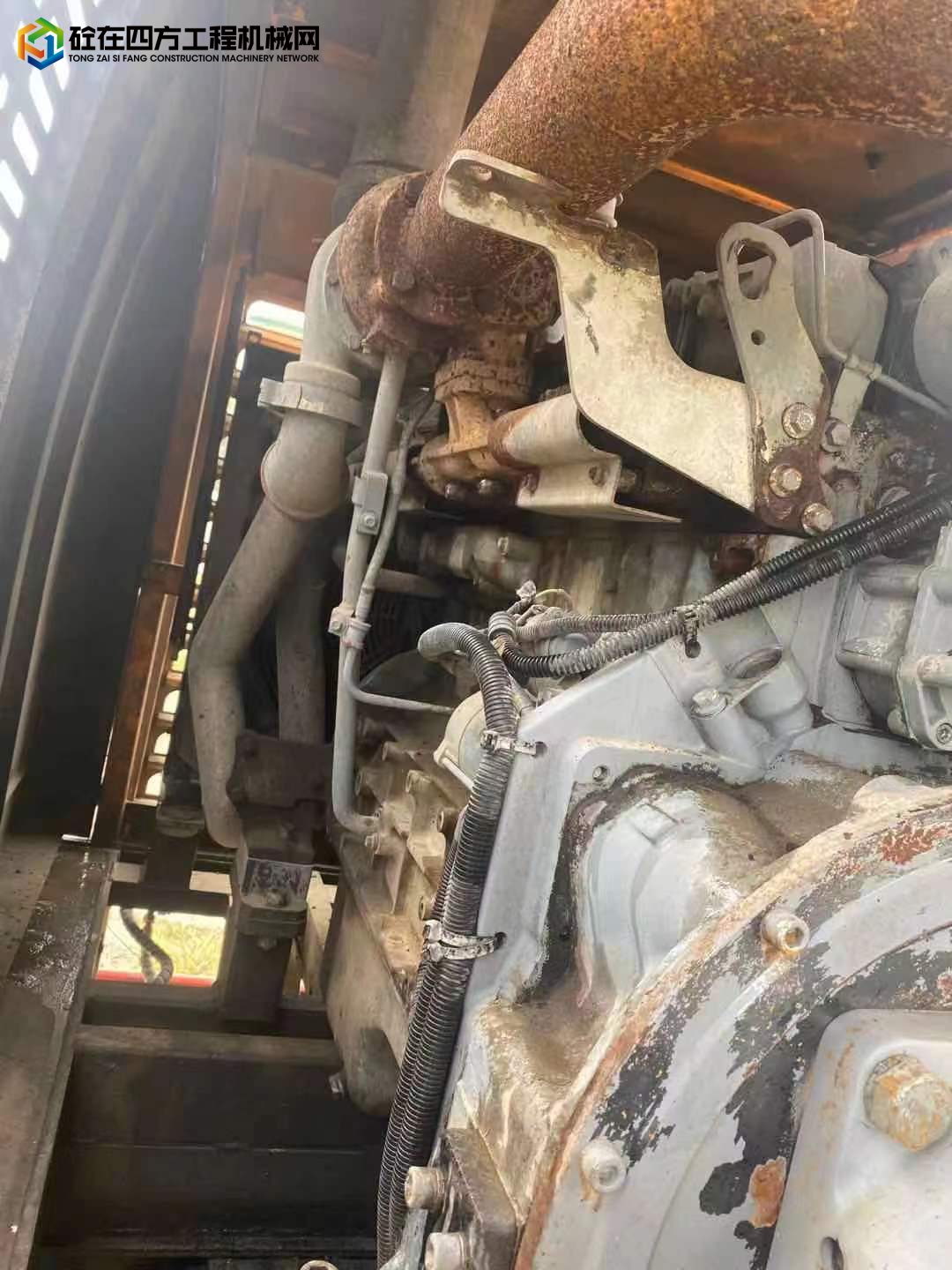 https://images.tongzsf.com/tong/truck_machine/20210821/16120e0bdb7032.jpg