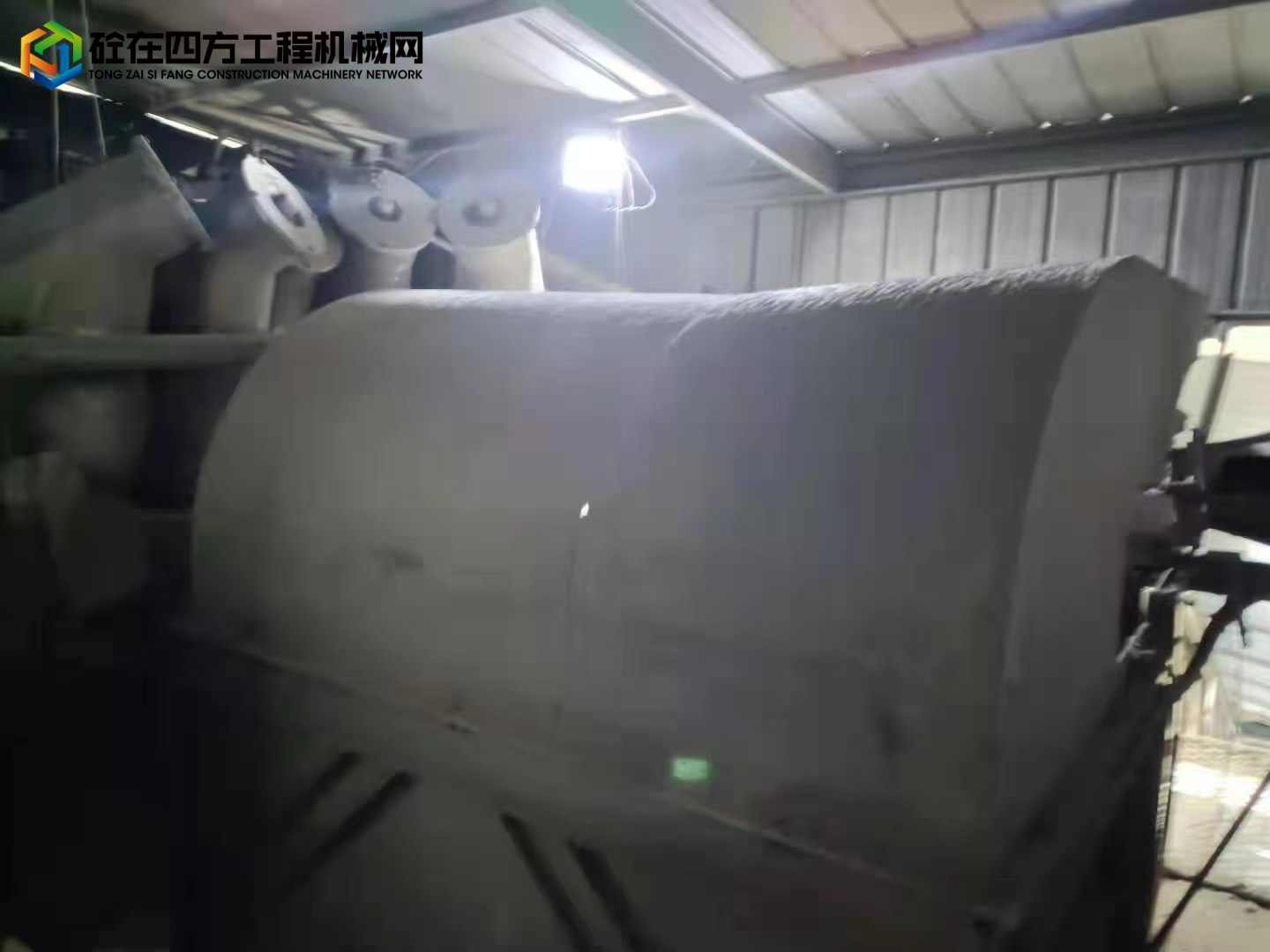 https://images.tongzsf.com/tong/truck_machine/20210823/161231a45df674.jpg