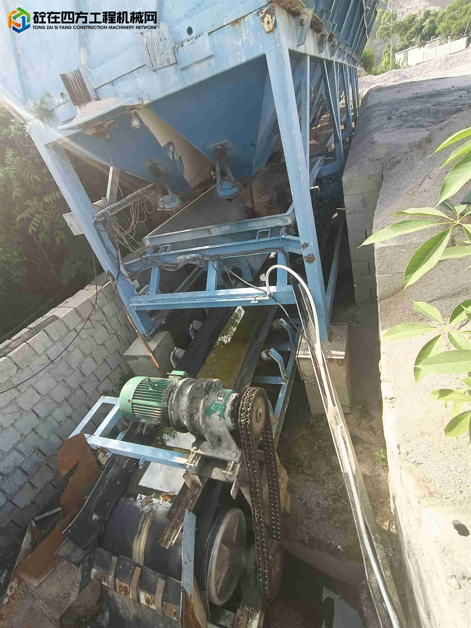 https://images.tongzsf.com/tong/truck_machine/20210823/161232689c0e74.jpg