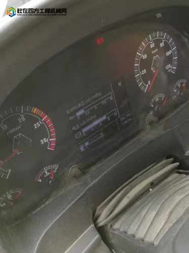 https://images.tongzsf.com/tong/truck_machine/20210824/1612440cc5796e.jpg