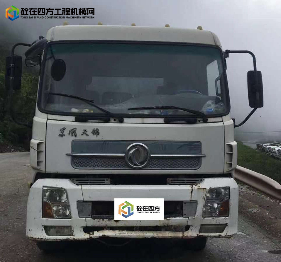 https://images.tongzsf.com/tong/truck_machine/20210824/161248b4bd969f.jpg