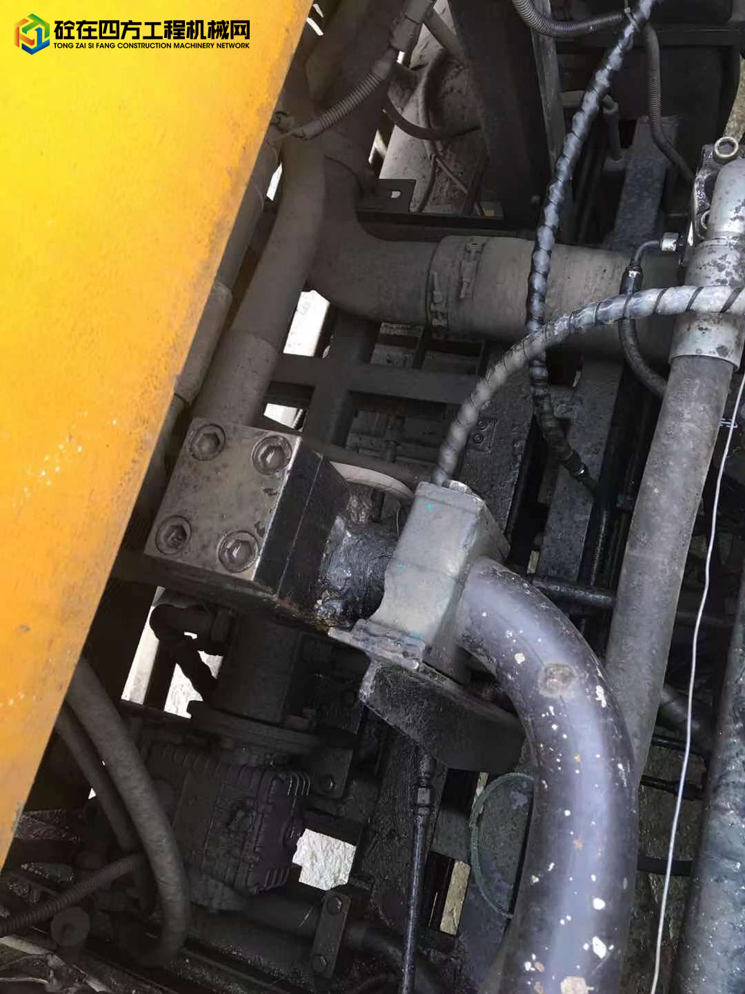 https://images.tongzsf.com/tong/truck_machine/20210824/161248b592e5fa.jpg