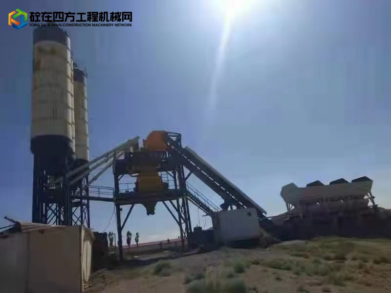 https://images.tongzsf.com/tong/truck_machine/20210825/16125fcb75aef3.jpg