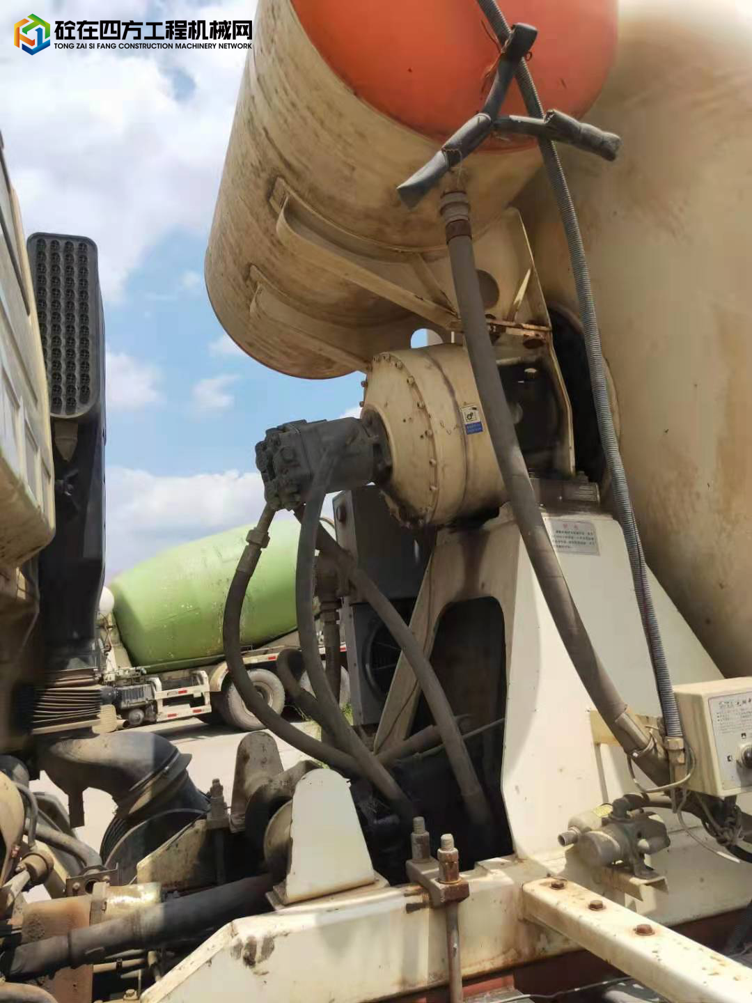 https://images.tongzsf.com/tong/truck_machine/20210825/1612615a852f06.jpg