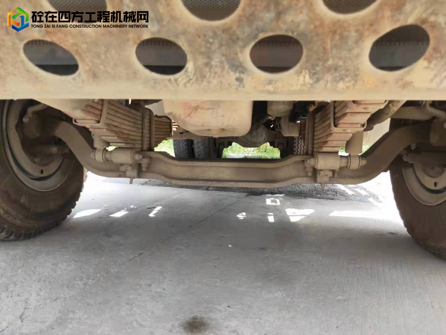 https://images.tongzsf.com/tong/truck_machine/20210825/1612615b1e6b29.jpg