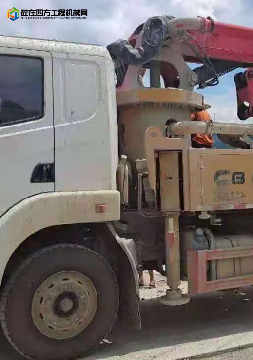 https://images.tongzsf.com/tong/truck_machine/20210828/1612a052ddd162.jpg