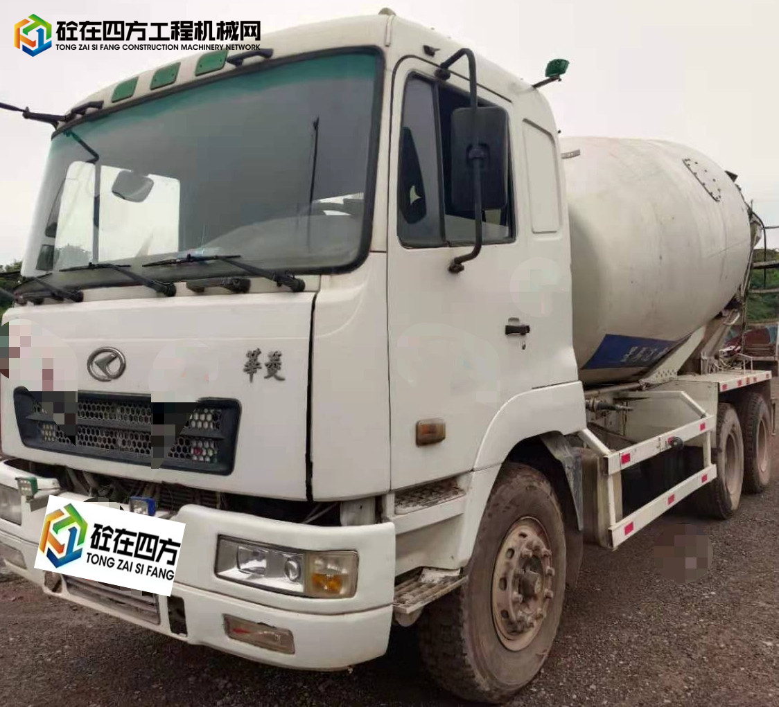 https://images.tongzsf.com/tong/truck_machine/20210830/1612c3fd673c16.jpg