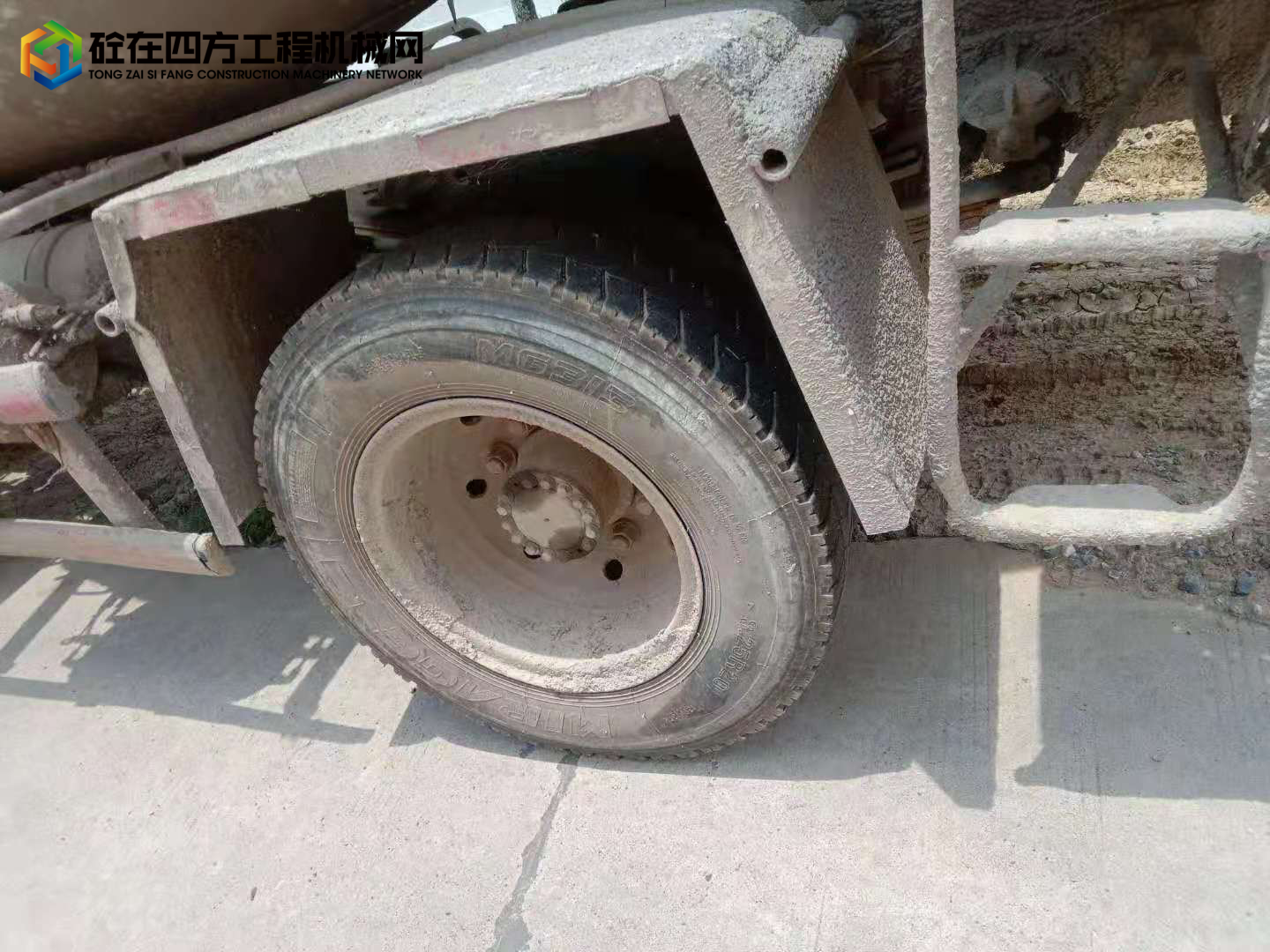 https://images.tongzsf.com/tong/truck_machine/20210830/1612c403a436b3.jpg