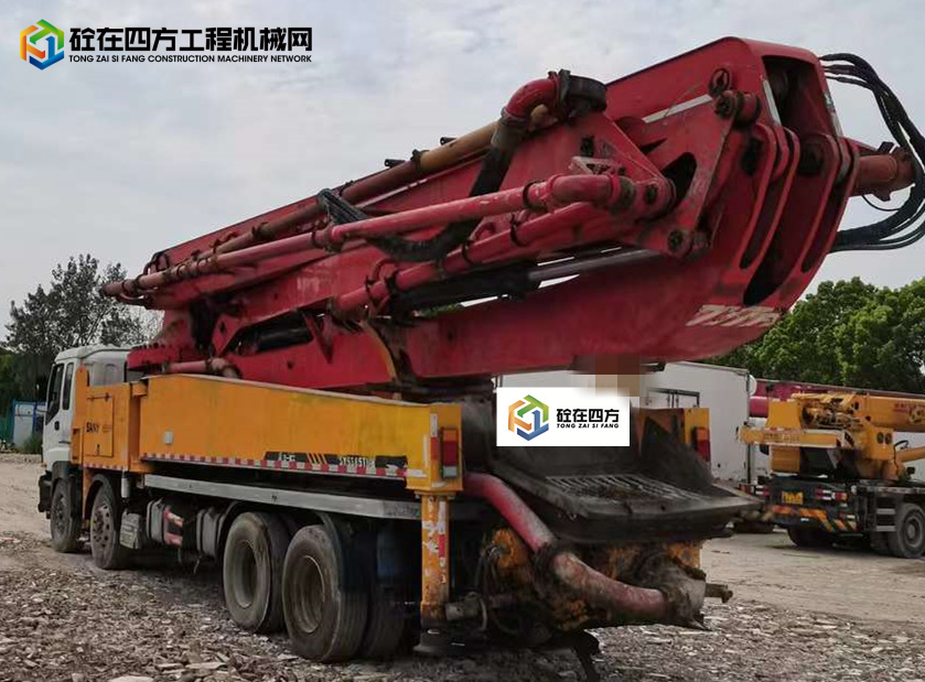 https://images.tongzsf.com/tong/truck_machine/20210830/1612c7d6bafab5.jpg