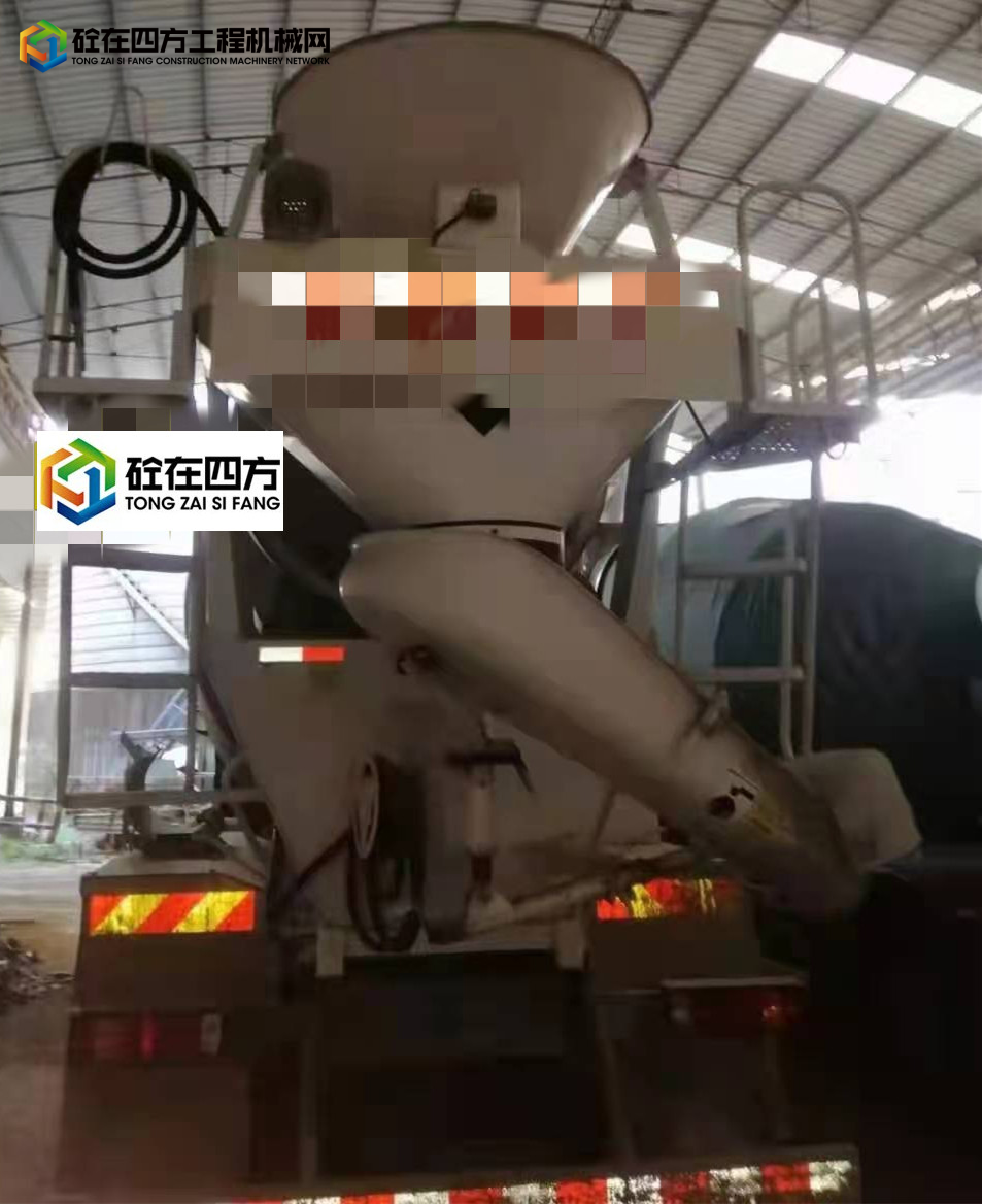 https://images.tongzsf.com/tong/truck_machine/20210901/1612eede000741.jpg