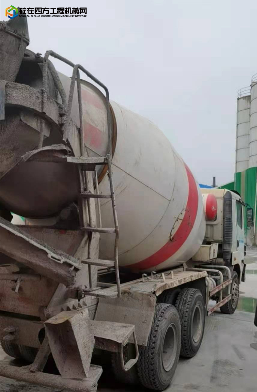 https://images.tongzsf.com/tong/truck_machine/20210901/1612f1de35c3a3.jpg