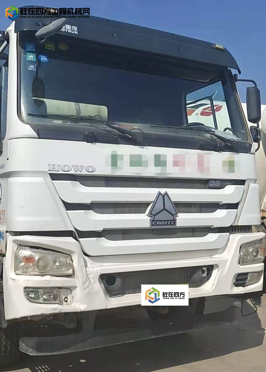 https://images.tongzsf.com/tong/truck_machine/20210902/1613067db3ce8c.jpg