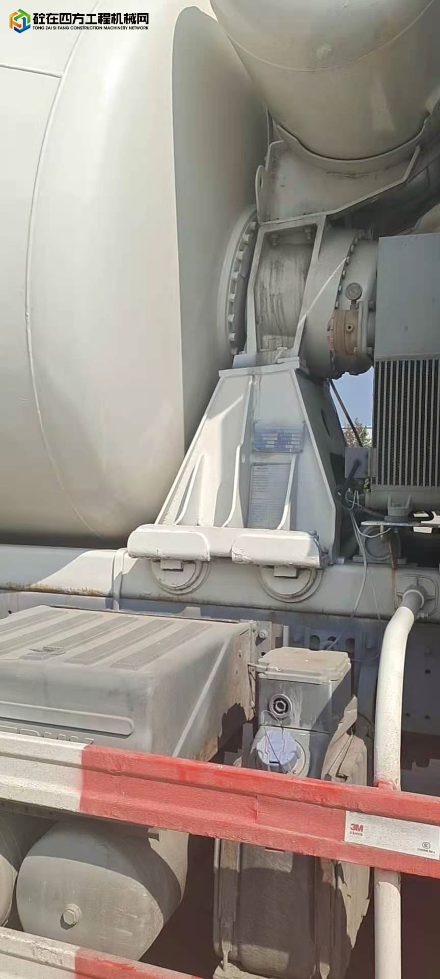 https://images.tongzsf.com/tong/truck_machine/20210902/1613068e913ab3.jpg