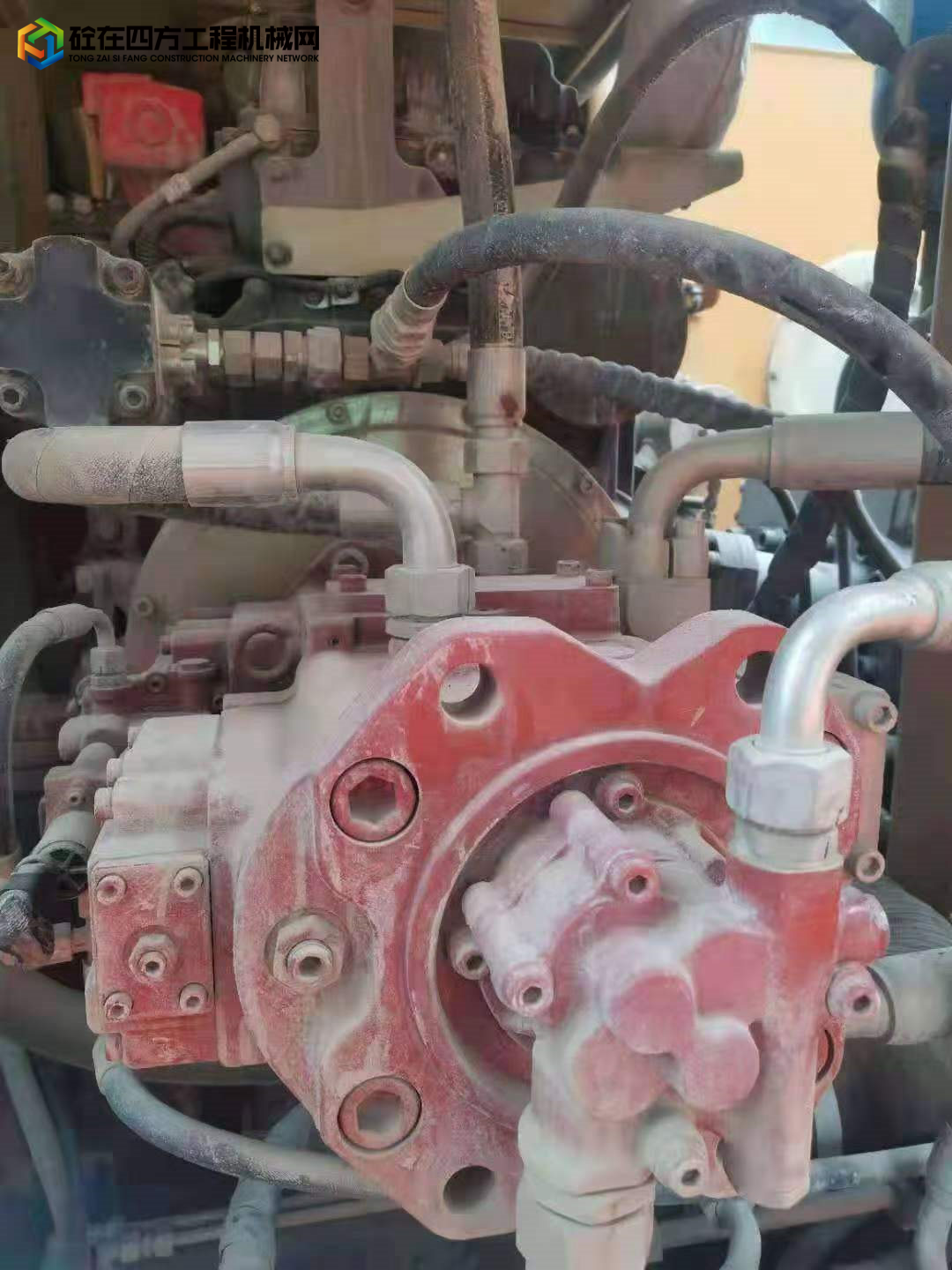 https://images.tongzsf.com/tong/truck_machine/20210903/16131bce729aa2.jpg