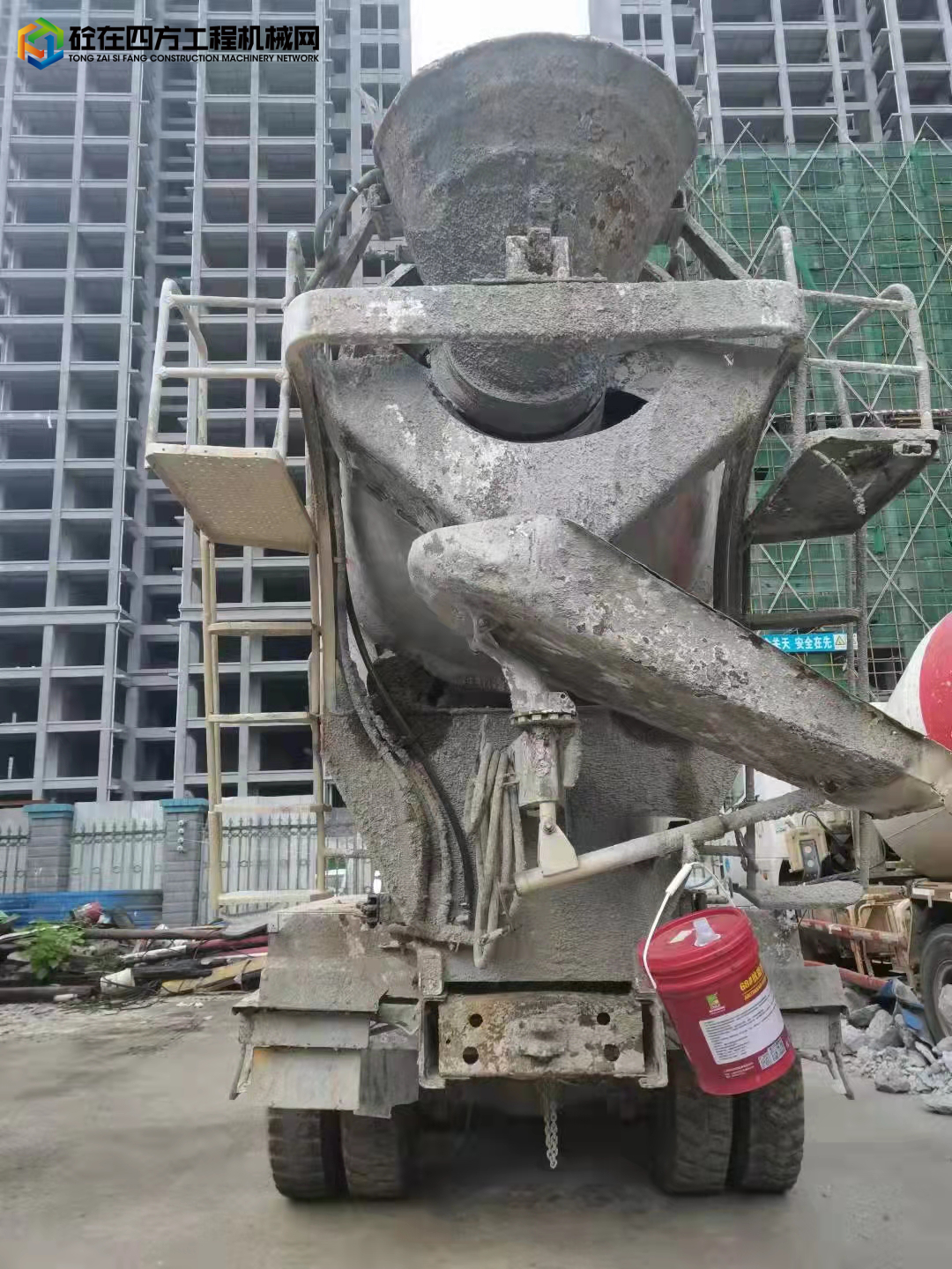 https://images.tongzsf.com/tong/truck_machine/20210903/16131df8a557ab.jpg