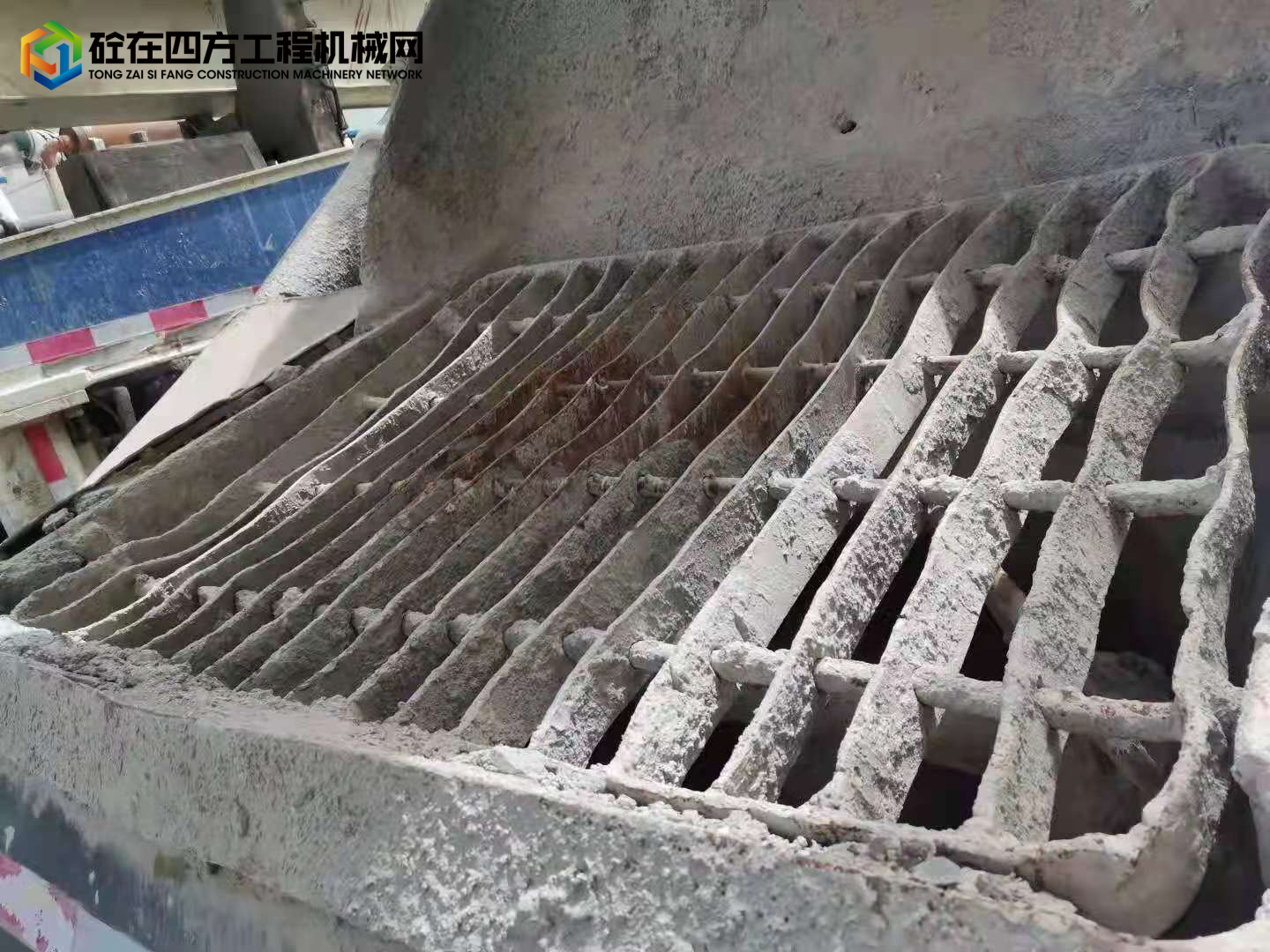 https://images.tongzsf.com/tong/truck_machine/20210903/16131f02bcc953.jpg