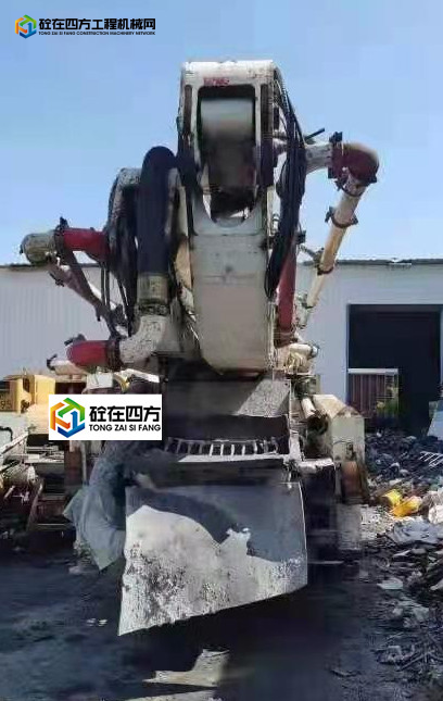 https://images.tongzsf.com/tong/truck_machine/20210904/16132d385d5fdd.jpg