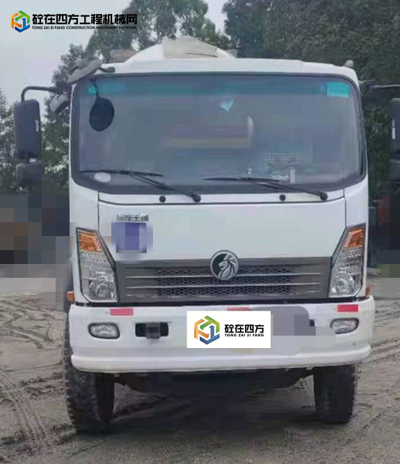 https://images.tongzsf.com/tong/truck_machine/20210904/16132dea48f85e.jpg
