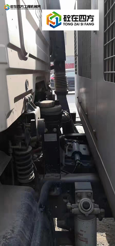 https://images.tongzsf.com/tong/truck_machine/20210906/1613583c779f27.jpg