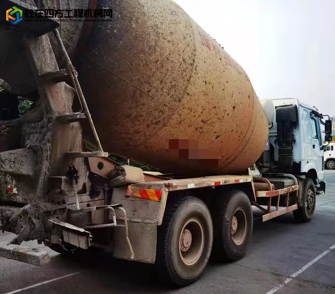 https://images.tongzsf.com/tong/truck_machine/20210907/16136c3313ec01.jpg