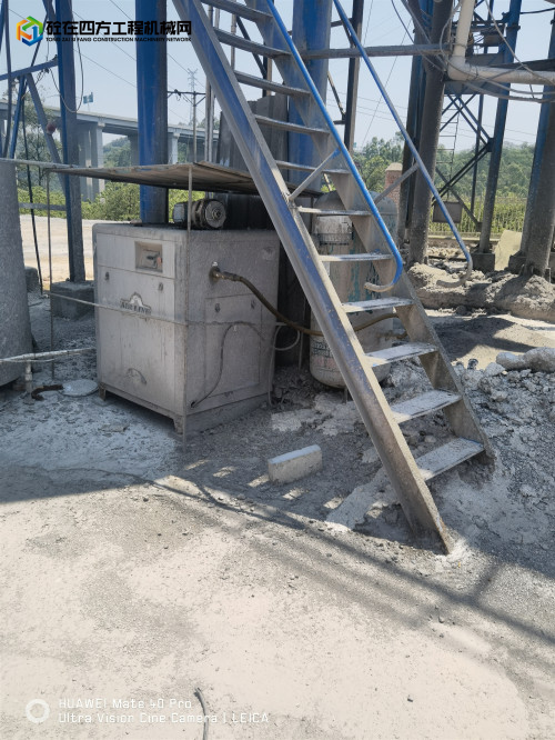 https://images.tongzsf.com/tong/truck_machine/20210907/161372f2a590af.jpg