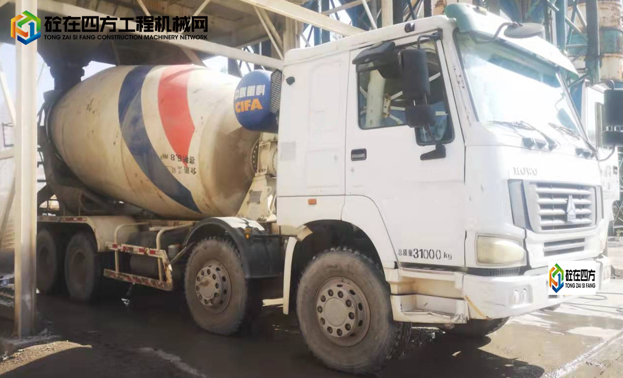 https://images.tongzsf.com/tong/truck_machine/20210913/1613e9dc6b6b1c.jpg
