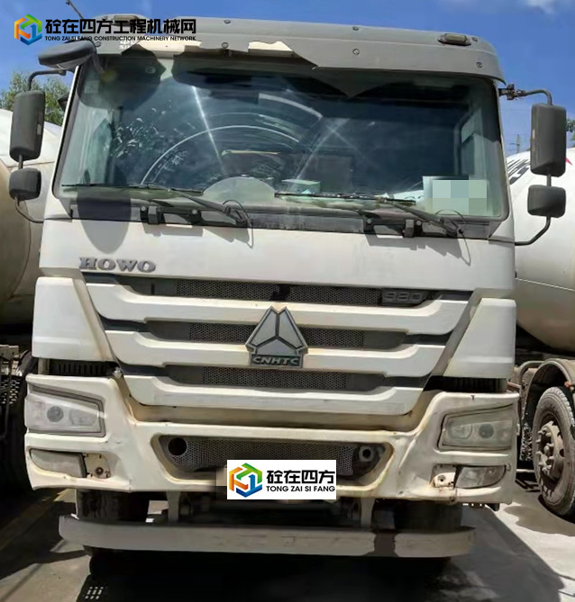 https://images.tongzsf.com/tong/truck_machine/20210913/1613eb79a2ebf1.jpg