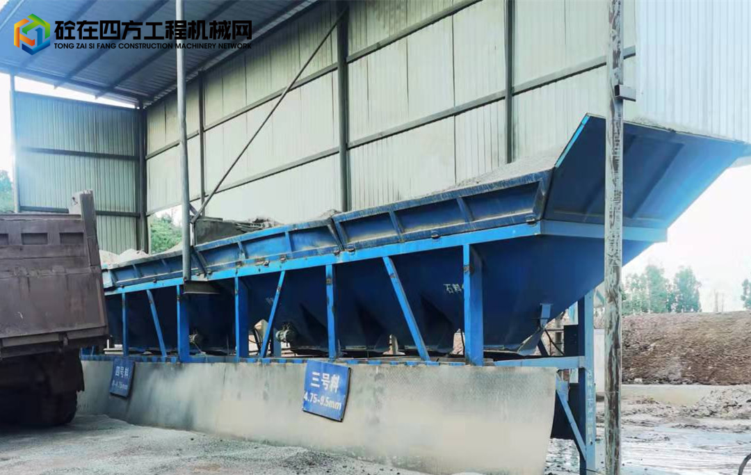 https://images.tongzsf.com/tong/truck_machine/20210913/1613f0293cc527.jpg
