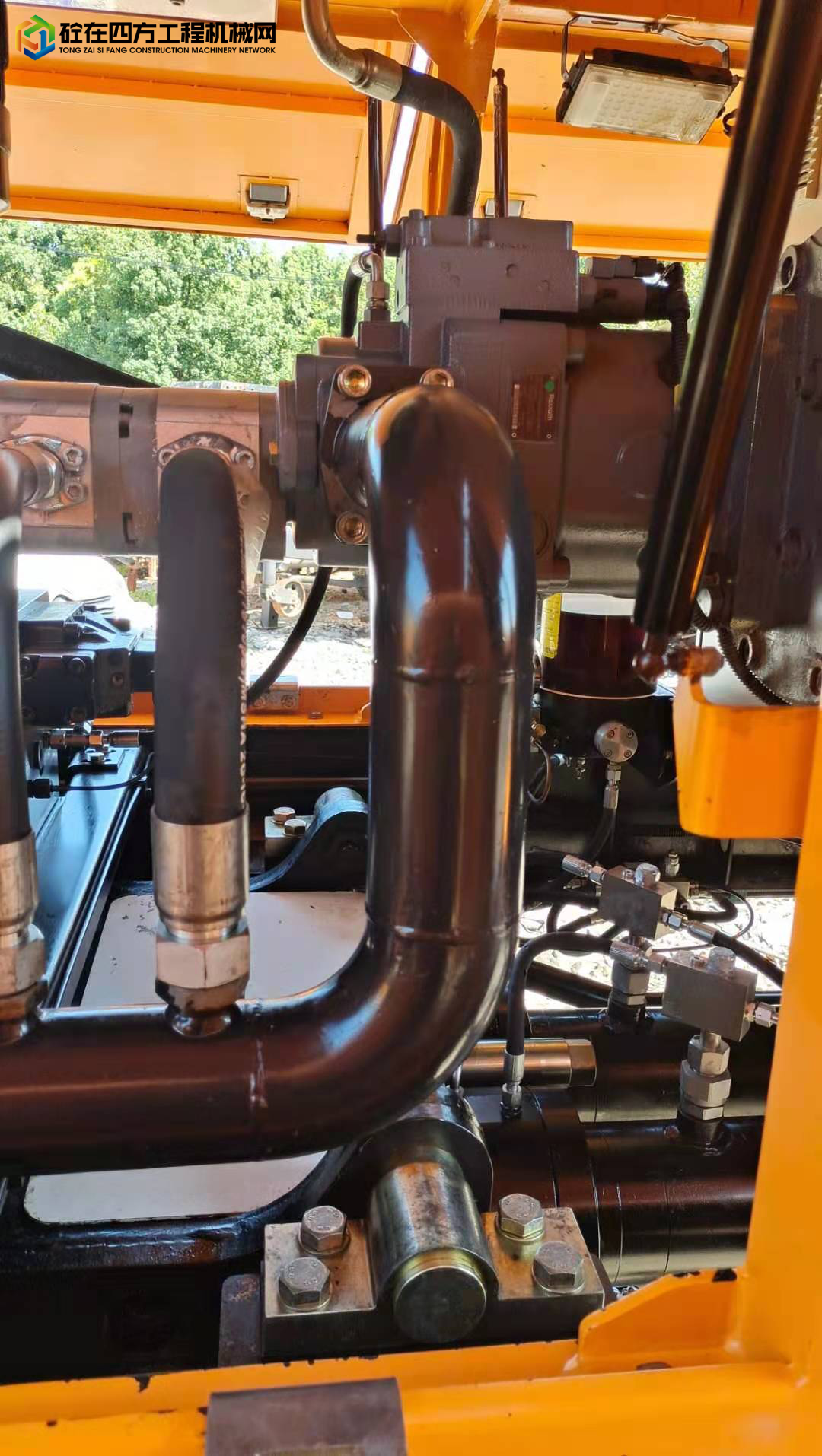 https://images.tongzsf.com/tong/truck_machine/20210913/1613f0c0ec3c54.jpg