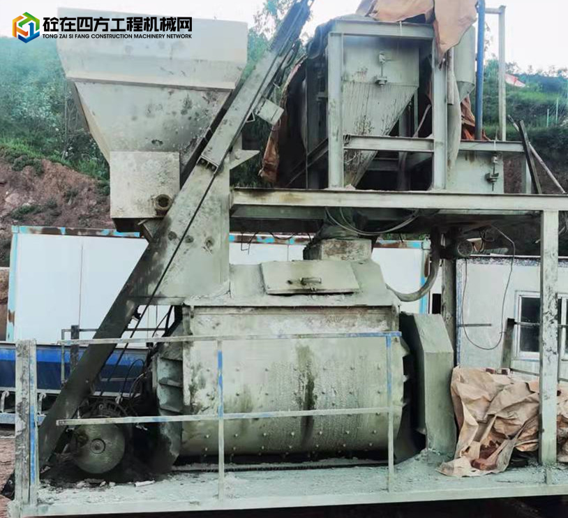 https://images.tongzsf.com/tong/truck_machine/20210913/1613f2001727b9.jpg