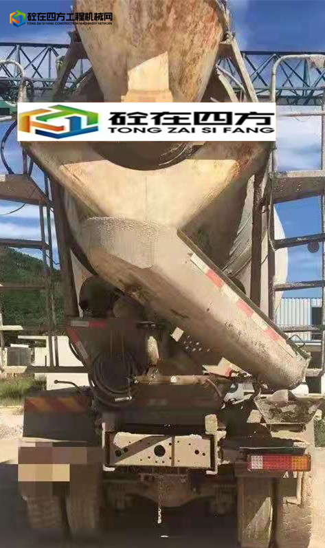 https://images.tongzsf.com/tong/truck_machine/20210914/1614058037fe4a.jpg