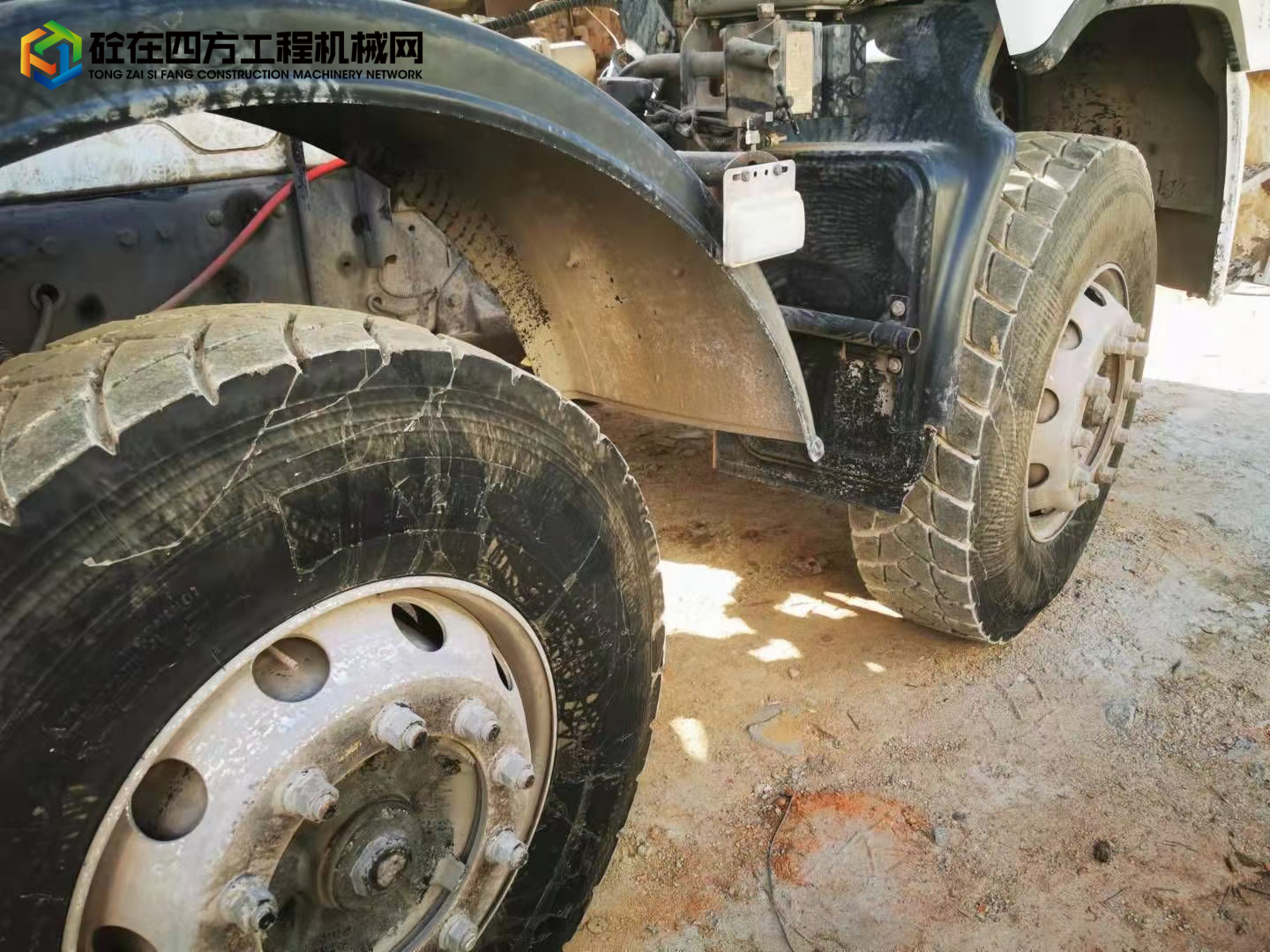 https://images.tongzsf.com/tong/truck_machine/20210914/1614089a68256d.jpg