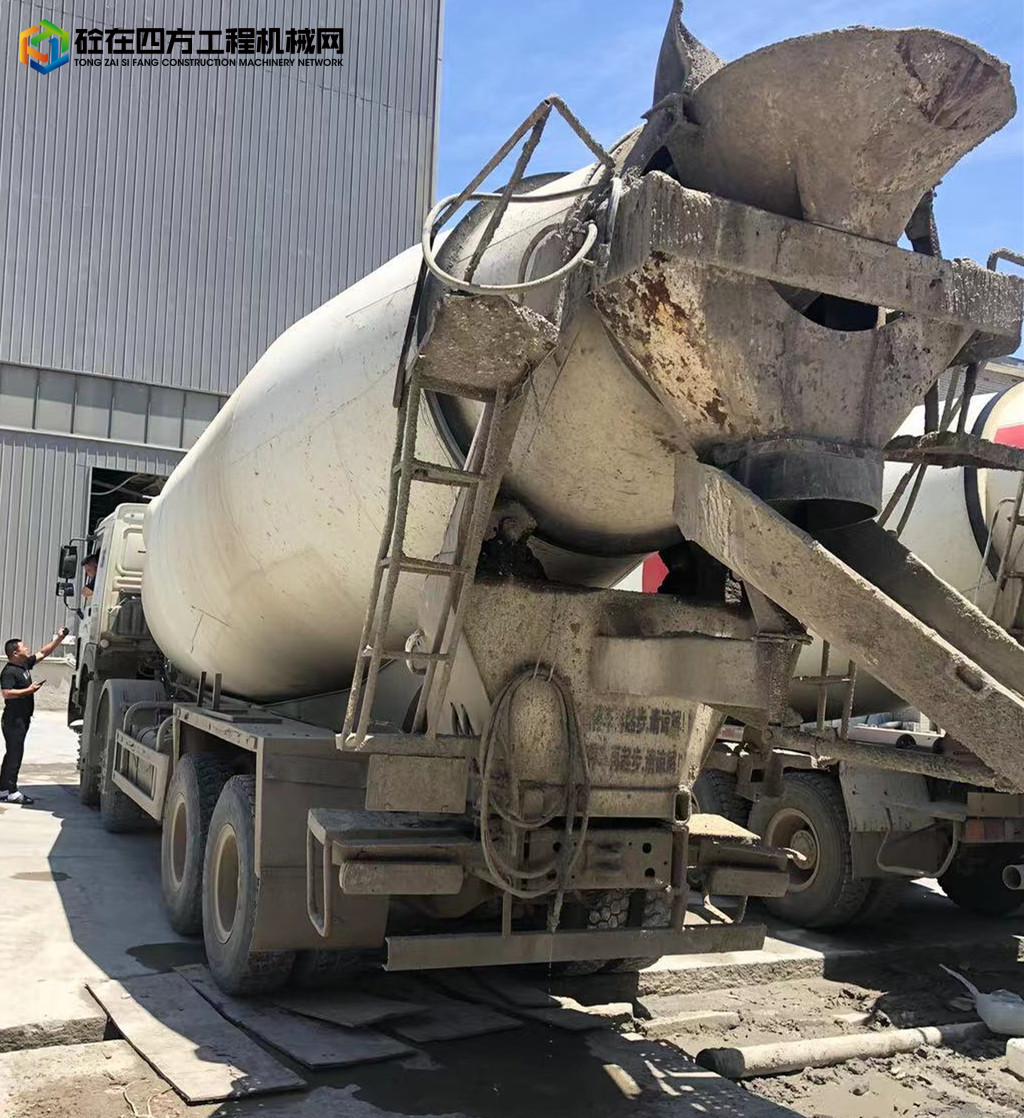 https://images.tongzsf.com/tong/truck_machine/20210915/161419cae0b3b1.jpg