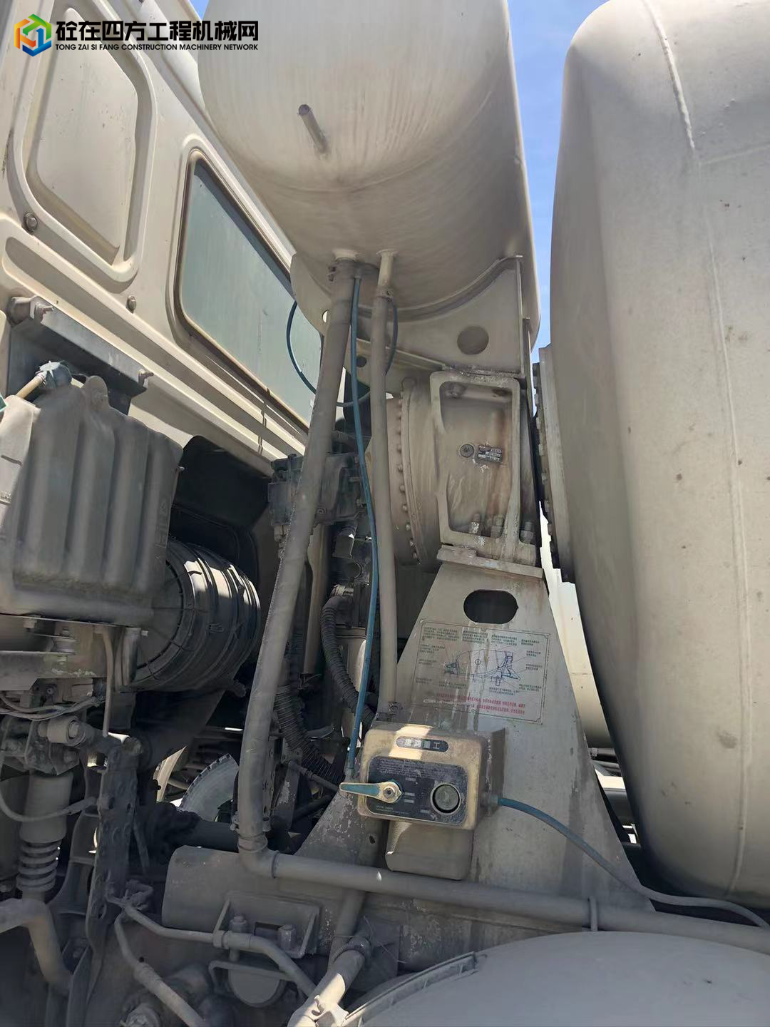 https://images.tongzsf.com/tong/truck_machine/20210915/161419cb1c83ed.jpg