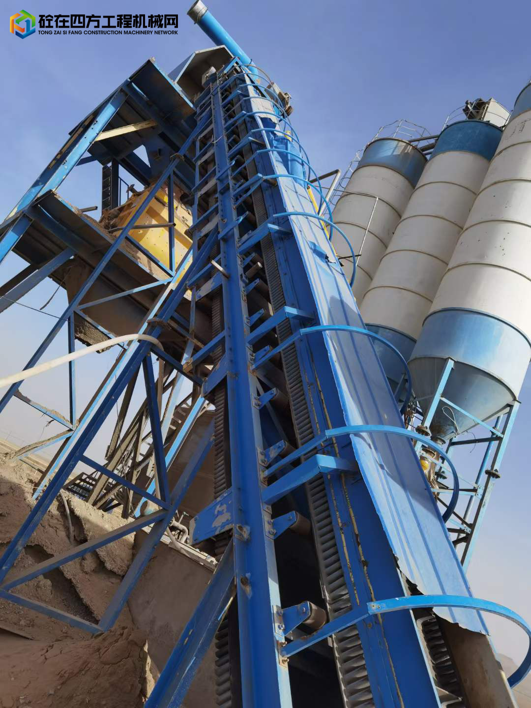 https://images.tongzsf.com/tong/truck_machine/20210915/161419d4a7382c.jpg