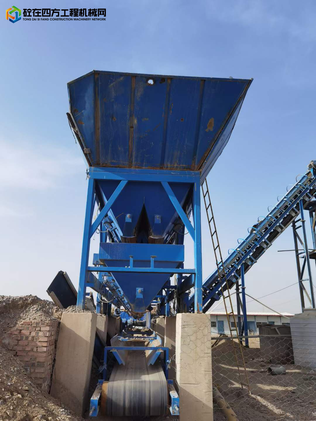 https://images.tongzsf.com/tong/truck_machine/20210915/161419d554e4d2.jpg