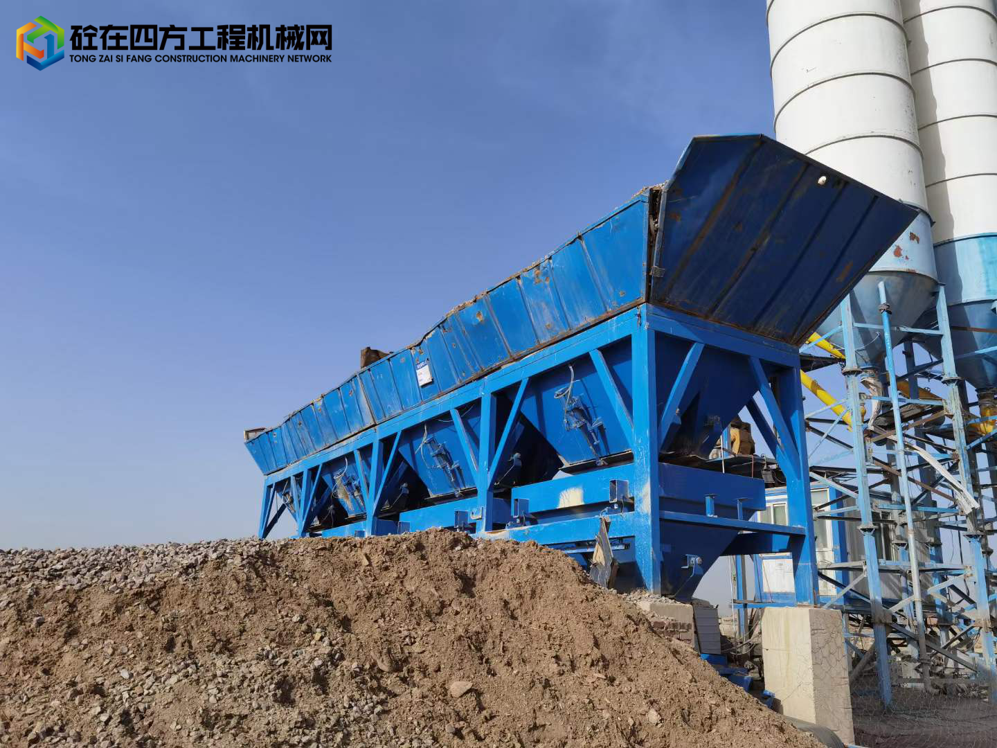 https://images.tongzsf.com/tong/truck_machine/20210915/161419d7817790.jpg