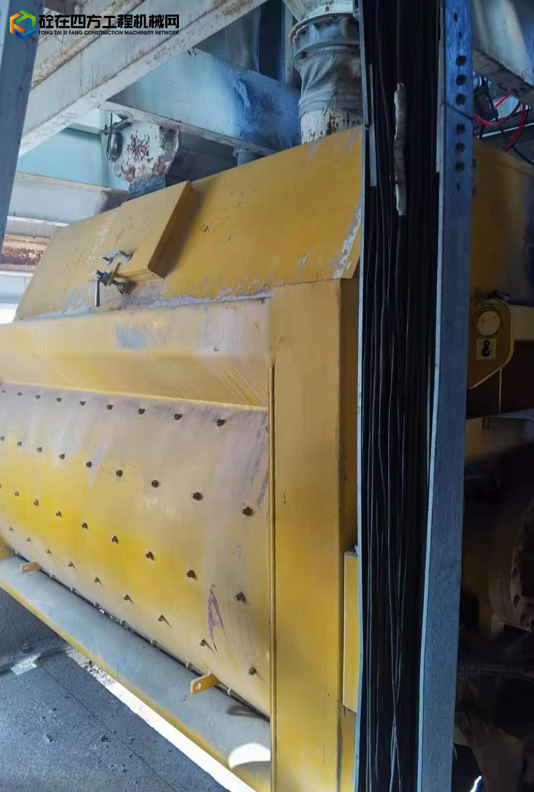 https://images.tongzsf.com/tong/truck_machine/20210915/16141a124ad10e.jpg