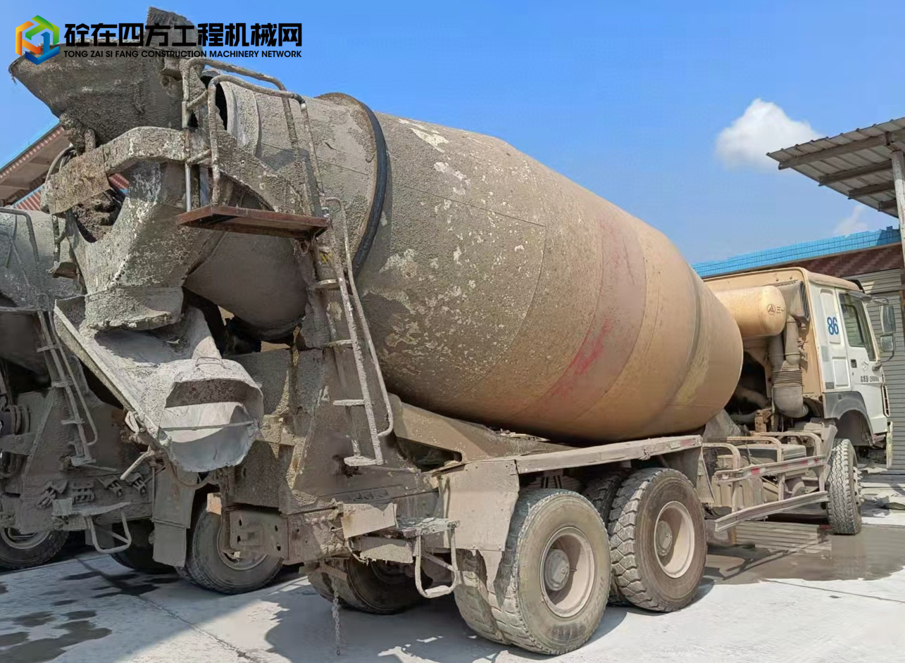 https://images.tongzsf.com/tong/truck_machine/20210922/1614aa531b84fe.jpg