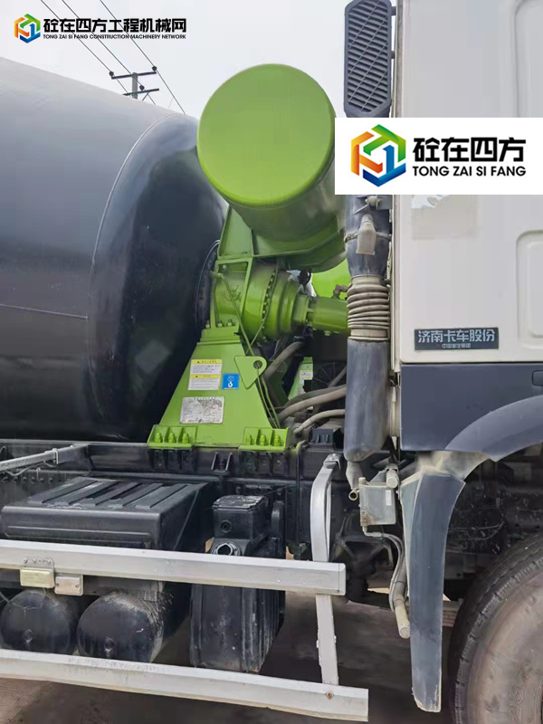 https://images.tongzsf.com/tong/truck_machine/20210922/1614aaa1187f67.jpg
