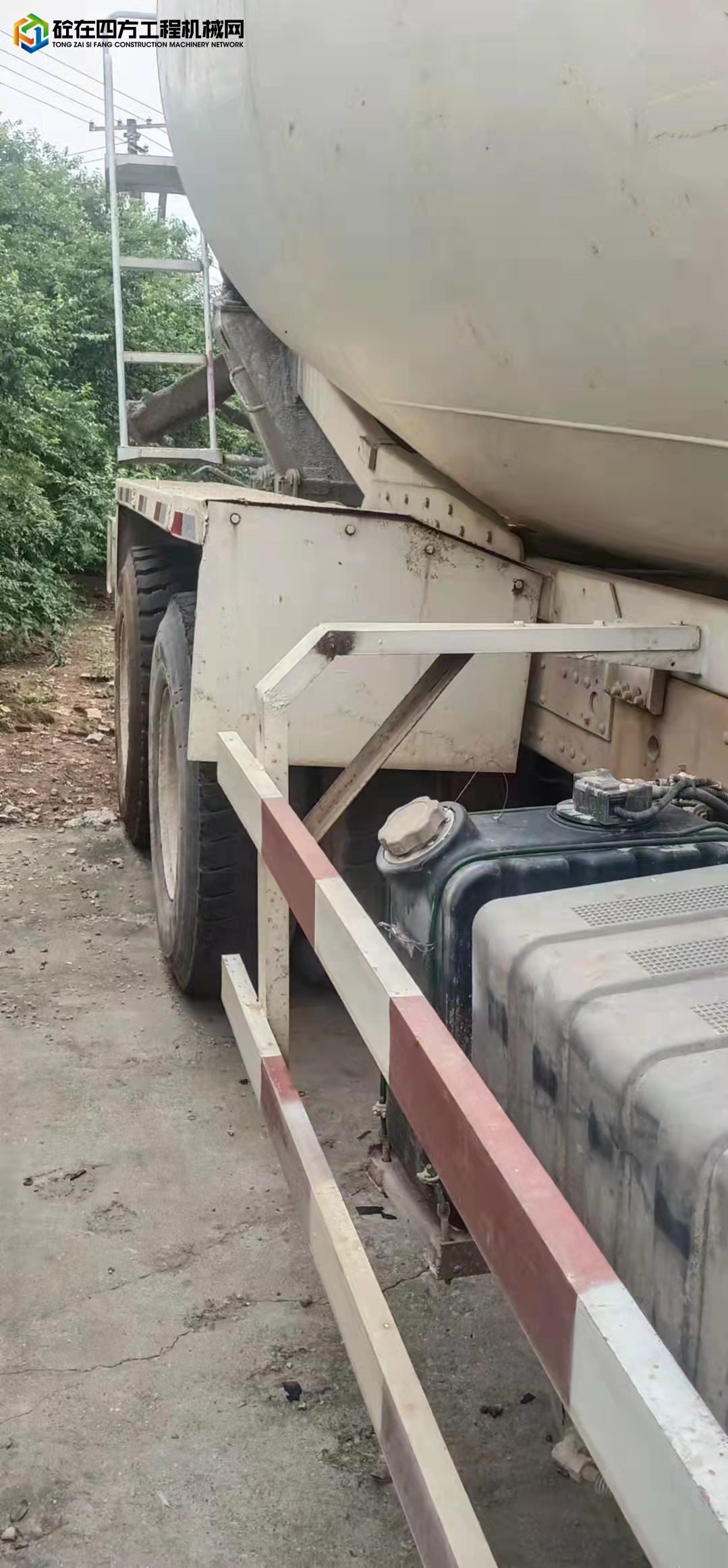 https://images.tongzsf.com/tong/truck_machine/20210922/1614ad7eda6af5.jpg
