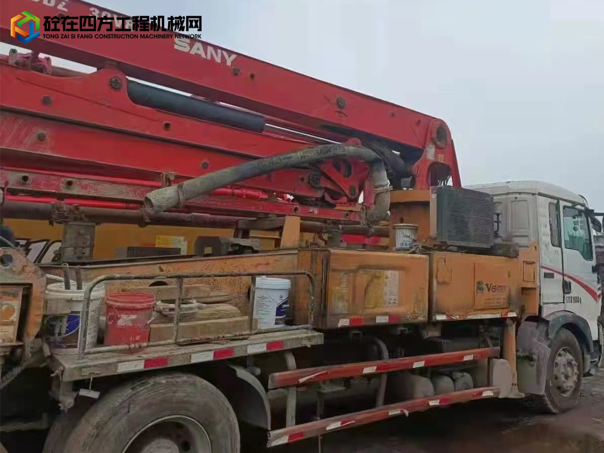 https://images.tongzsf.com/tong/truck_machine/20210922/1614ae01e64c32.jpg