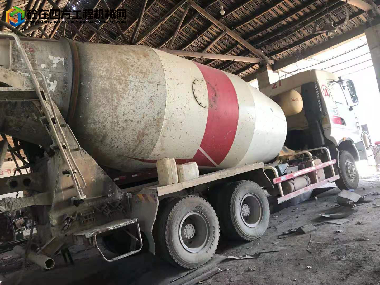 https://images.tongzsf.com/tong/truck_machine/20210922/1614ae0b2ae4d9.jpg